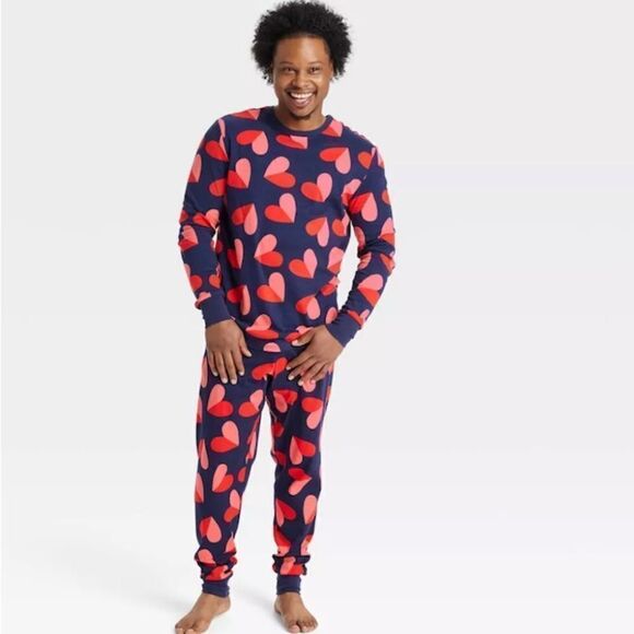MATCHING SET Couple Husband Wife Family Heart Print Long Sleeve Lounge Pajamas - Picture 3 of 4